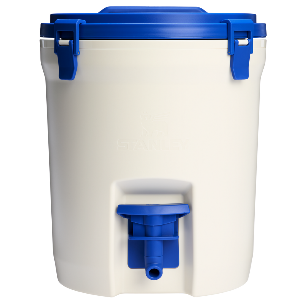 Stanley 2 Galloon Fast Flow Water Jug In Cream Royal From The Oasis Collection